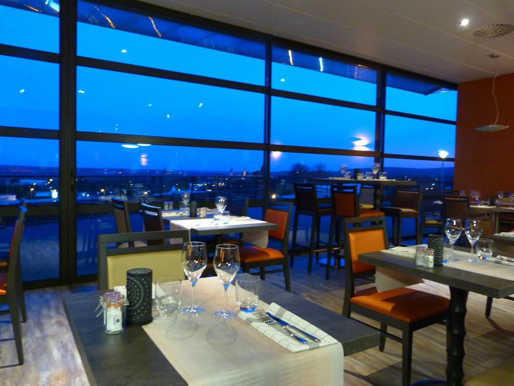 Hotel Le Kolibri ตูร์นุส ภายนอก รูปภาพ