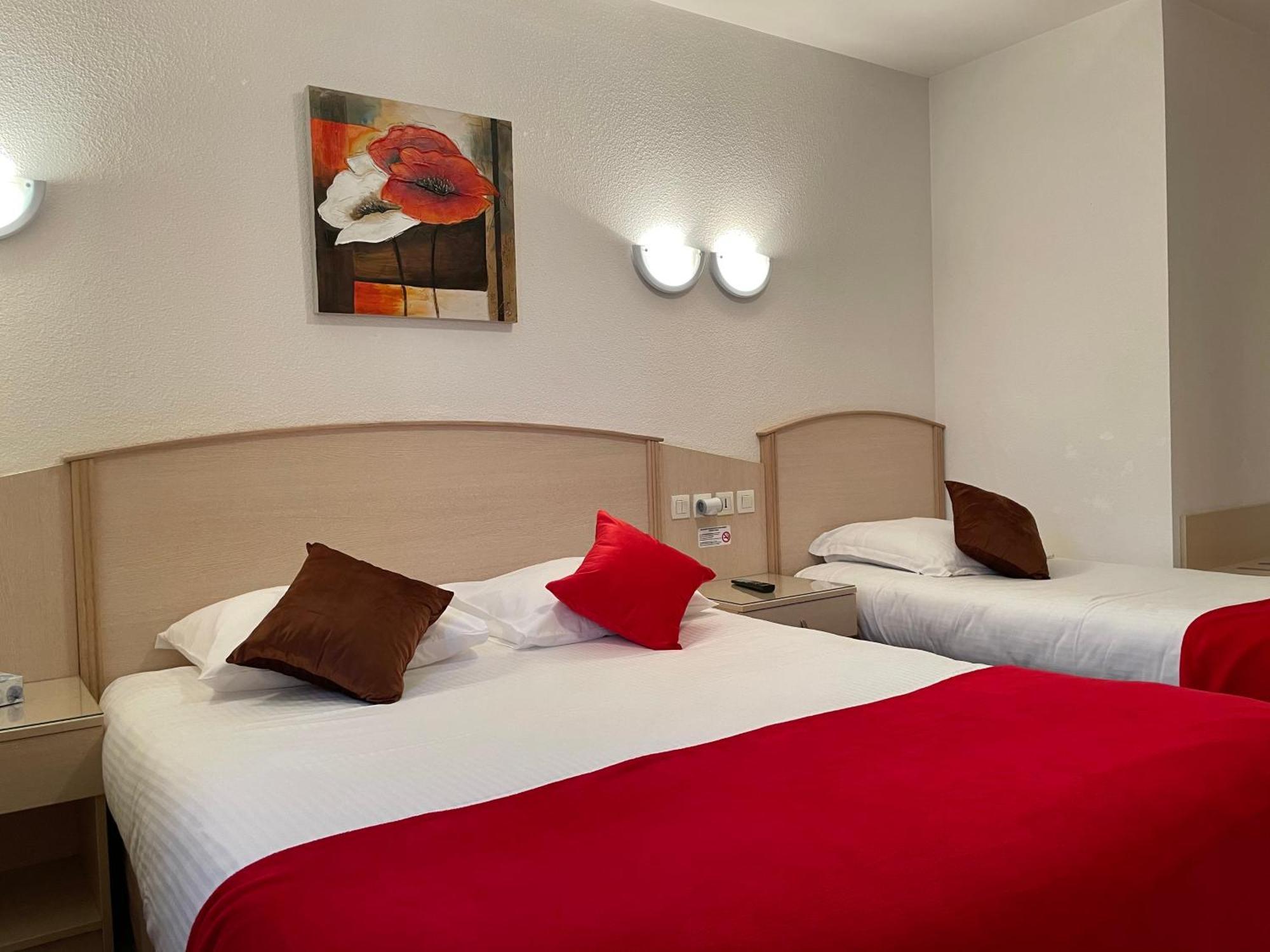 Hotel Le Kolibri ตูร์นุส ภายนอก รูปภาพ
