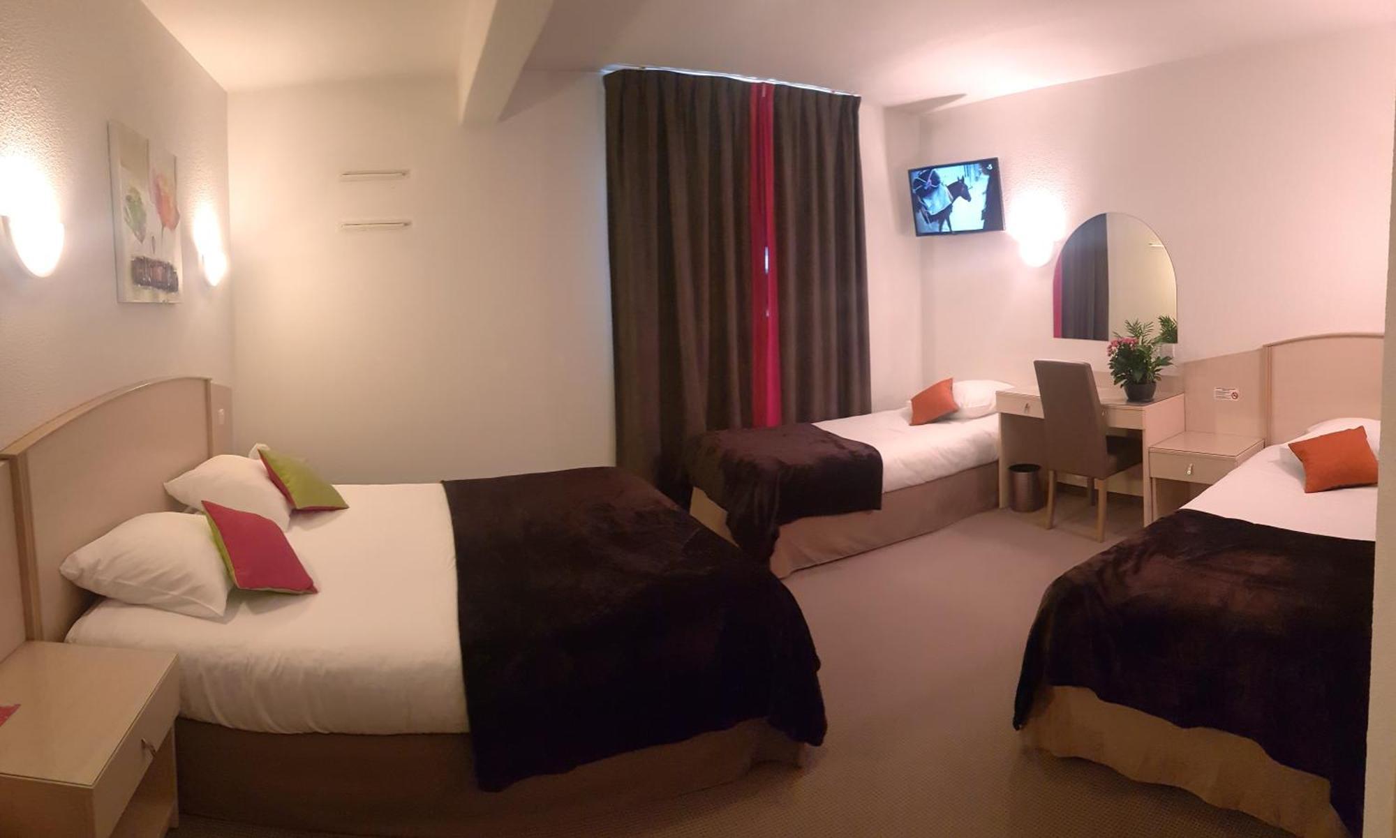 Hotel Le Kolibri ตูร์นุส ภายนอก รูปภาพ