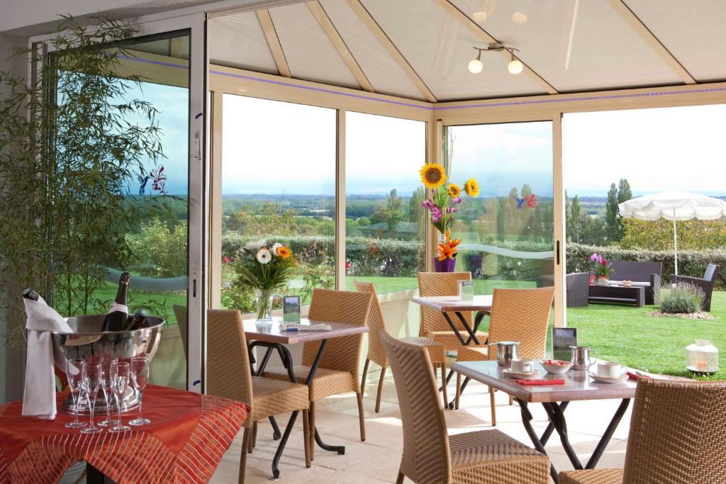 Hotel Le Kolibri ตูร์นุส ภายนอก รูปภาพ